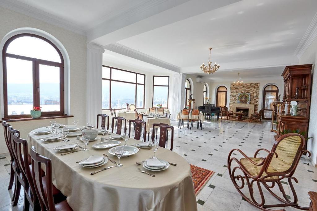 Hotel Antique Tbilissi Extérieur photo