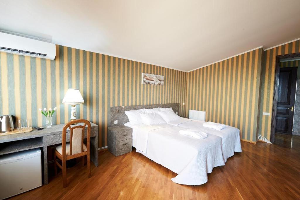 Hotel Antique Tbilissi Extérieur photo