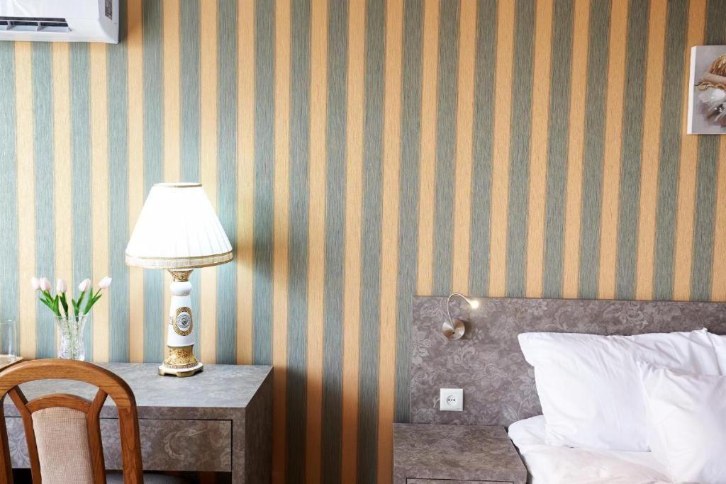 Hotel Antique Tbilissi Extérieur photo